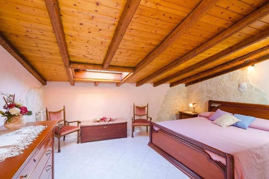 Willa Casa Delle Zammare Fronte Mare Centro Storico Riposto