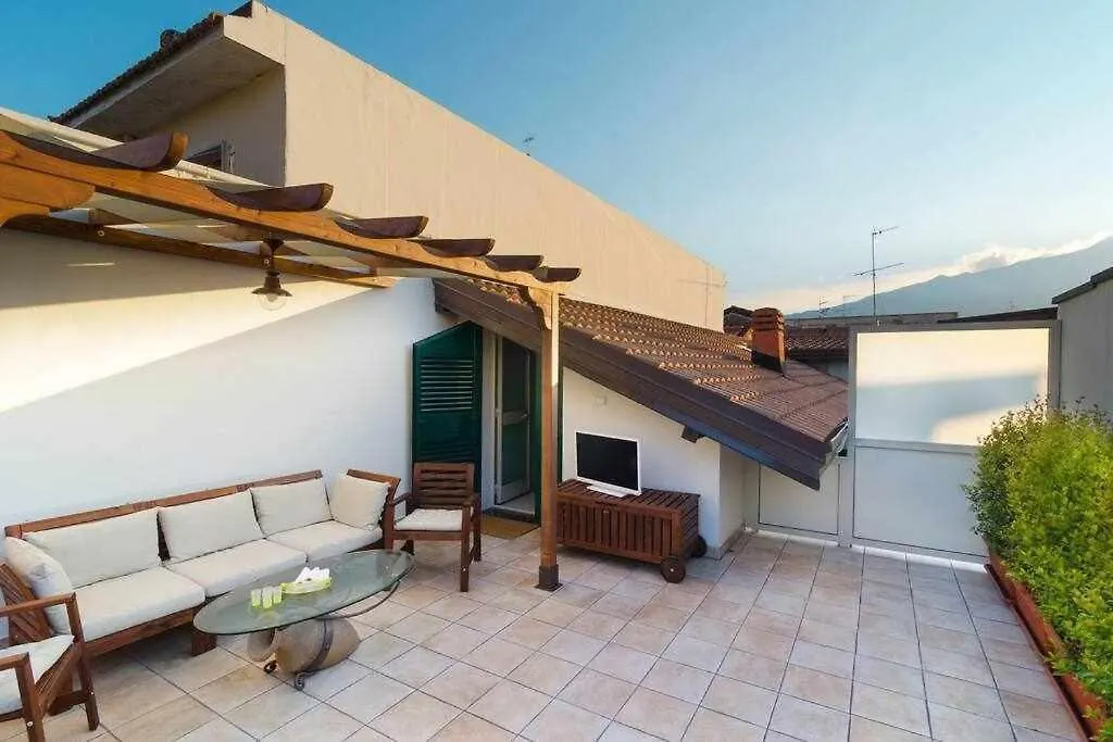 Casa Delle Zammare Fronte Mare Centro Storico Holiday home Riposto