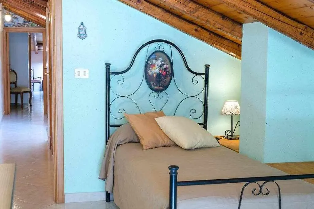 Holiday home Casa Delle Zammare Fronte Mare Centro Storico